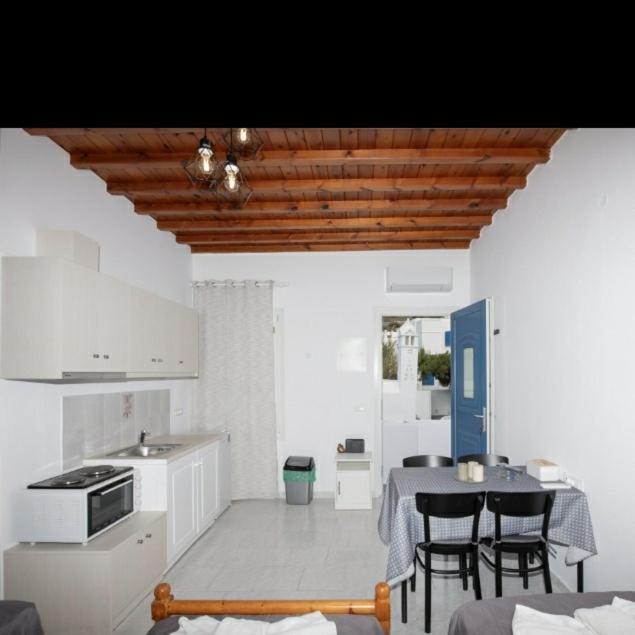 Karboni Hotel Mykonos Town Buitenkant foto